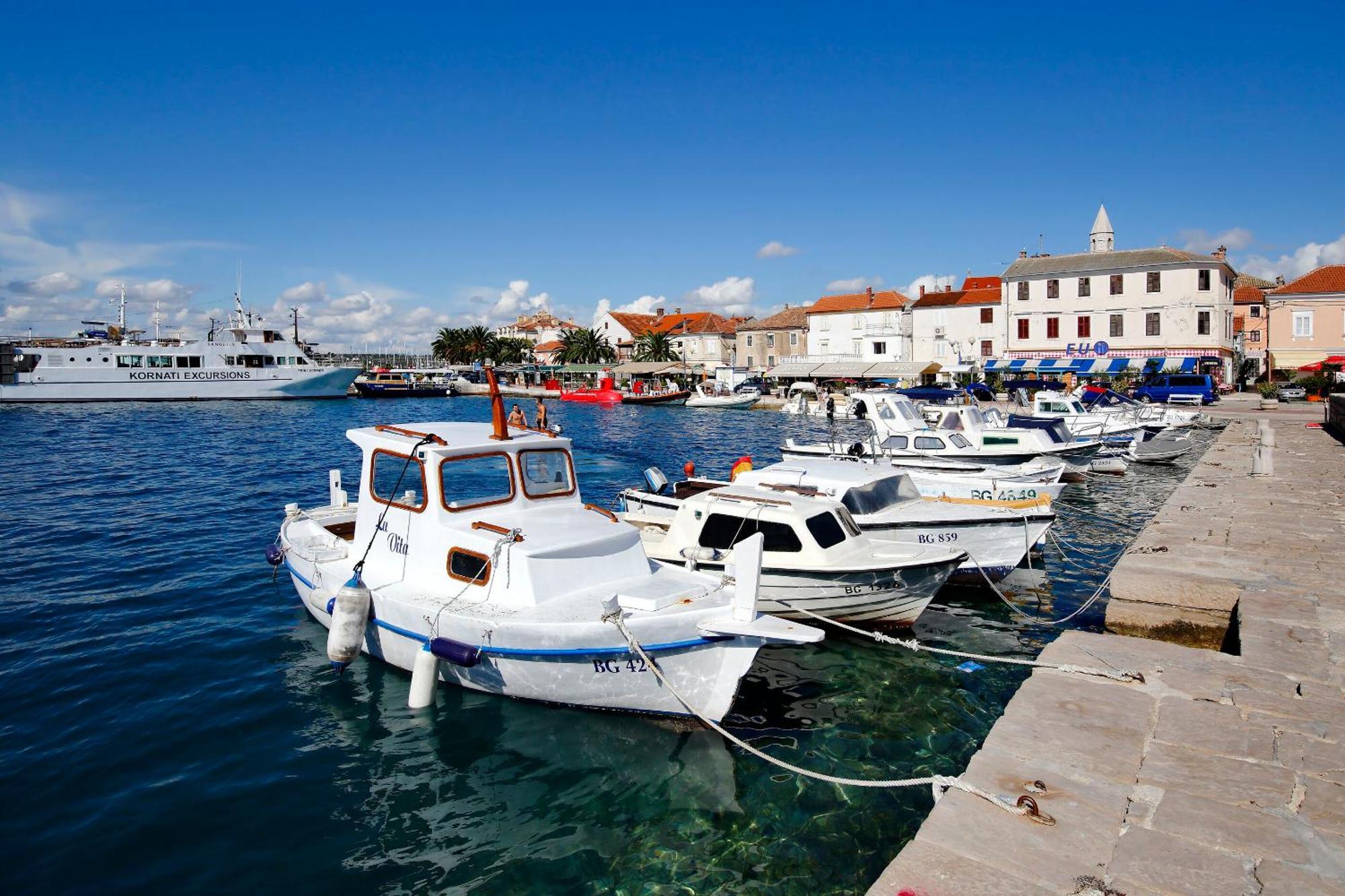 Apartment Adria Biograd Na Moru Esterno foto